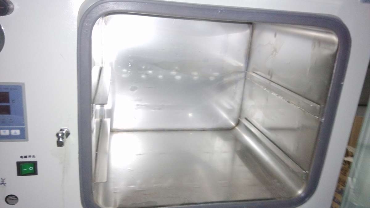  真空干燥箱图片