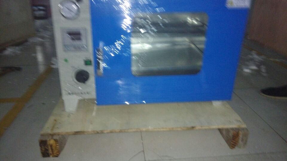 真空干燥箱图片6050